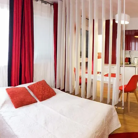 Rouge Ramblas Centre * تولوز